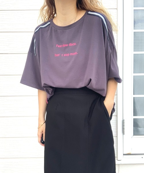 Q(キュー)の「ショルダーラインリラックストップス(Tシャツ/カットソー・レディース・ホワイト/チャコールグレー・MEDIUM)」の18枚目の写真