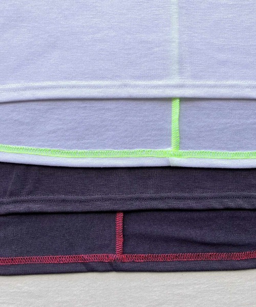 Q(キュー)の「ショルダーラインリラックストップス(Tシャツ/カットソー・レディース・ホワイト/チャコールグレー・MEDIUM)」の11枚目の写真