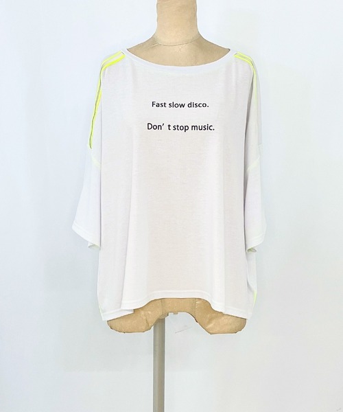 Q(キュー)の「ショルダーラインリラックストップス(Tシャツ/カットソー・レディース・ホワイト/チャコールグレー・MEDIUM)」の6枚目の写真