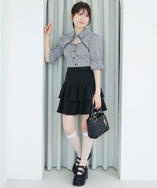 MAJESTIC LEGON（マジェスティックレゴン）の「デコルテオープンブラウス（シャツ/ブラウス・レディース・ブラック/オフホワイト/ブラック系その他・MEDIUM）」の7枚目の写真