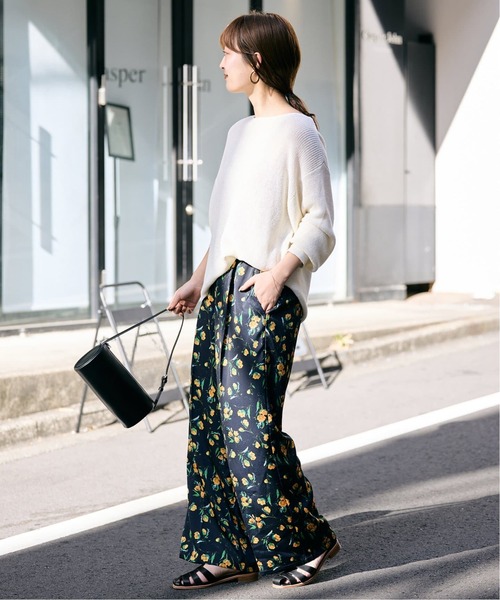 SLOBE IENA(スローブイエナ)の「《WEB限定/追加》SLOBE レザーグルカサンダル(サンダル・レディース・ブラック/ベージュ・23cm/23.5cm/24cm/24.5cm)」の9枚目の写真