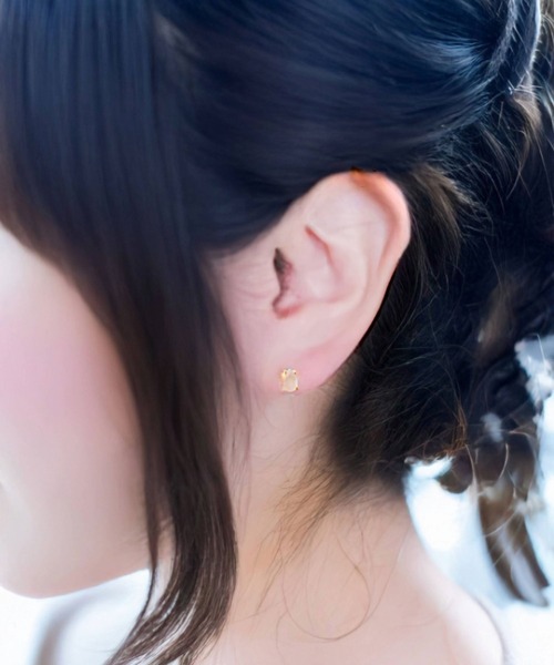 CERCA(チェルカ)の「SARINOHANA/ドロップピアス/SILVER925/18Kコーティング(ピアス(両耳用)・レディース・C/D/E/F/B/A・FREE)」の1枚目の写真