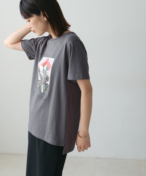 Bou Jeloud(ブージュルード)の「フォトフラワーTシャツ(Tシャツ/カットソー・レディース・オフホワイト/チャコールグレー・38)」の21枚目の写真