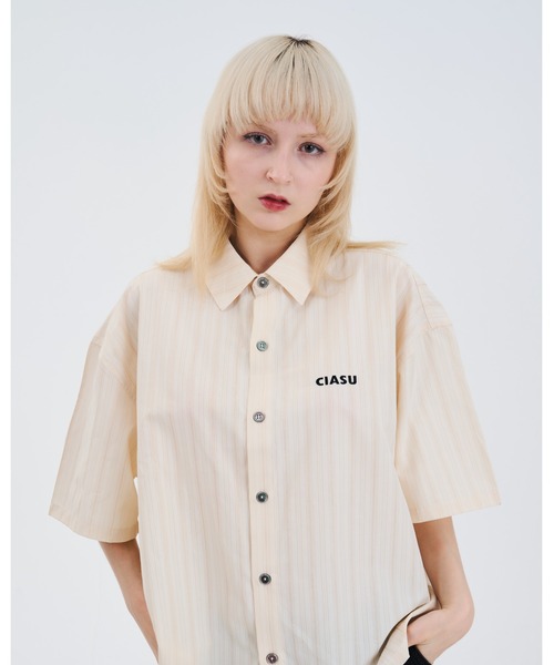 CIASU（シアス）の「ドビーストライプシャツ（シャツ/ブラウス・メンズ・サックスブルー/アイボリー・MEDIUM/LARGE）」の3枚目の写真