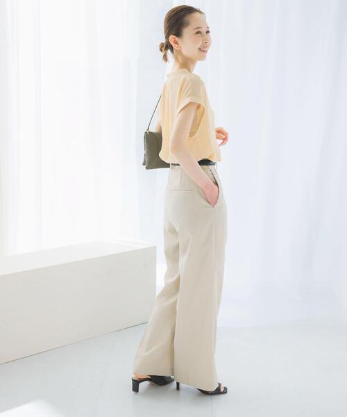 URBAN RESEARCH ROSSO WOMEN（アーバンリサーチ　ロッソ）の「『WEB限定』シャーリングスキッパーブラウス（シャツ/ブラウス・レディース・ブラウン/ミント/ライトベージュ・FREE）」の17枚目の写真