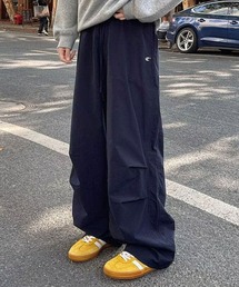 ワイドシルエットドローストリングパンツ