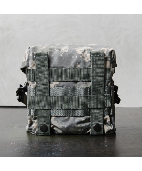 MILITARY(ミリタリー)の「実物 新品 デッドストック 米軍 チャプレンキットポーチ ACU(UCP)(ショルダーバッグ・メンズ・グレー系カモフラージュ・ONE SIZE)」の5枚目の写真