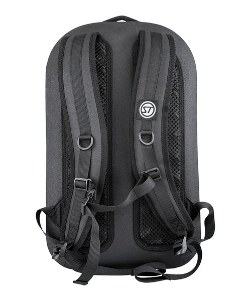 STREAM TRAIL(ストリームトレイル)の「STORMY BACK PACK MK2(バックパック/リュック・メンズ・ブラック/オリーブドラブ・FREE)」の4枚目の写真