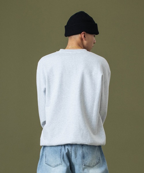 XLARGE（エクストララージ）の「BRIDGE LOGO CREWNECK SWEATSHIRT（スウェット・メンズ・ブラック/ブラウン/アッシュ・XL/S/M/L）」の5枚目の写真