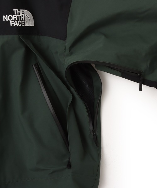 THE NORTH FACE(ザノースフェイス)の「THE NORTH FACE Mountain Jacket / ザ・ノース・フェイス マウンテン ジャケット(マウンテンパーカー・メンズ・ブラック/グリーン/ベージュ・S/M/L/XL/XXL)」の13枚目の写真