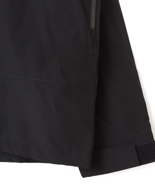 THE NORTH FACE(ザノースフェイス)の「THE NORTH FACE Mountain Jacket / ザ・ノース・フェイス マウンテン ジャケット(マウンテンパーカー・メンズ・ブラック/グリーン/ベージュ・S/M/L/XL/XXL)」の4枚目の写真
