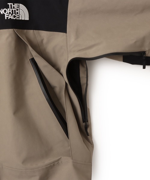 THE NORTH FACE(ザノースフェイス)の「THE NORTH FACE Mountain Jacket / ザ・ノース・フェイス マウンテン ジャケット(マウンテンパーカー・メンズ・ブラック/グリーン/ベージュ・S/M/L/XL/XXL)」の16枚目の写真