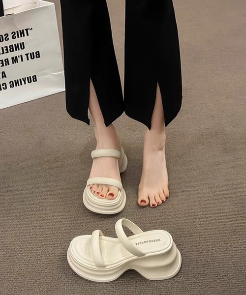 SANSeLF（サンセルフ）の「【SANSeLF】 メタリック ダブルストラップ サンダル ウェーブソール 厚底 フラット sas25s002（サンダル・レディース・アイボリー/ブラック/シルバー・39/38/37/36）」の8枚目の写真