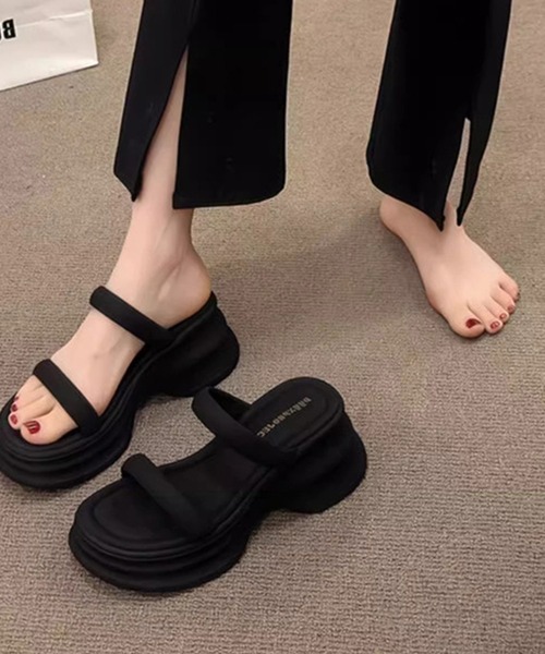 SANSeLF（サンセルフ）の「【SANSeLF】 メタリック ダブルストラップ サンダル ウェーブソール 厚底 フラット sas25s002（サンダル・レディース・アイボリー/ブラック/シルバー・39/38/37/36）」の12枚目の写真