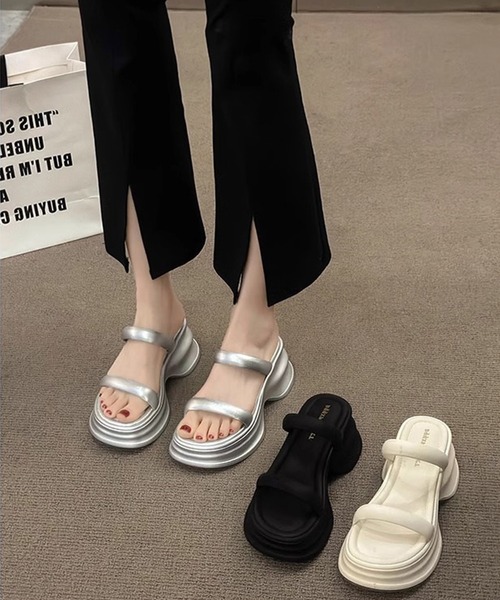 SANSeLF（サンセルフ）の「【SANSeLF】 メタリック ダブルストラップ サンダル ウェーブソール 厚底 フラット sas25s002（サンダル・レディース・アイボリー/ブラック/シルバー・39/38/37/36）」の19枚目の写真