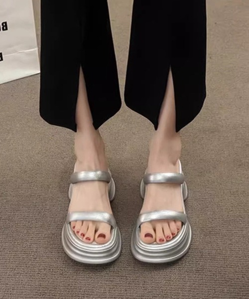 SANSeLF（サンセルフ）の「【SANSeLF】 メタリック ダブルストラップ サンダル ウェーブソール 厚底 フラット sas25s002（サンダル・レディース・アイボリー/ブラック/シルバー・39/38/37/36）」の21枚目の写真