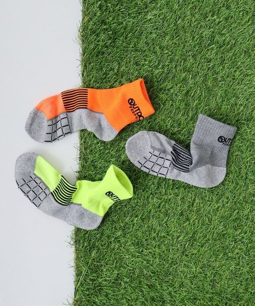 OUTDOOR PRODUCTS（アウトドアプロダクツ）の「OUTDOOR PRODUCTS 3足セット 速乾 メッシュ 衝撃吸収 スポーツ クォーター ソックス 3P 靴下（ソックス/靴下・メンズ・A/B/D/C・25-27）」の4枚目の写真