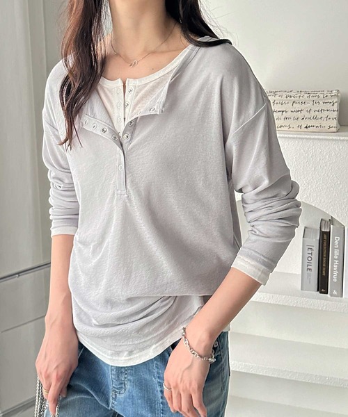 GeeRA(ジーラ)の「【S-LLサイズ/5色展開】前後2WAYシアースラブヘンリーネックロングTシャツ(Tシャツ/カットソー・レディース・ブラウン/オフホワイト/グレー/ブラック/ホワイト×ブラック・SMALL/MEDIUM/LARGE/X-LARGE)」の22枚目の写真