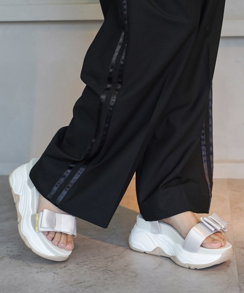 chocolates（チョコラテス）の「サテン リボン スポーツサンダル（サンダル・レディース・ホワイト/オレンジ/ブラック・LL/S/M/L）」の12枚目の写真