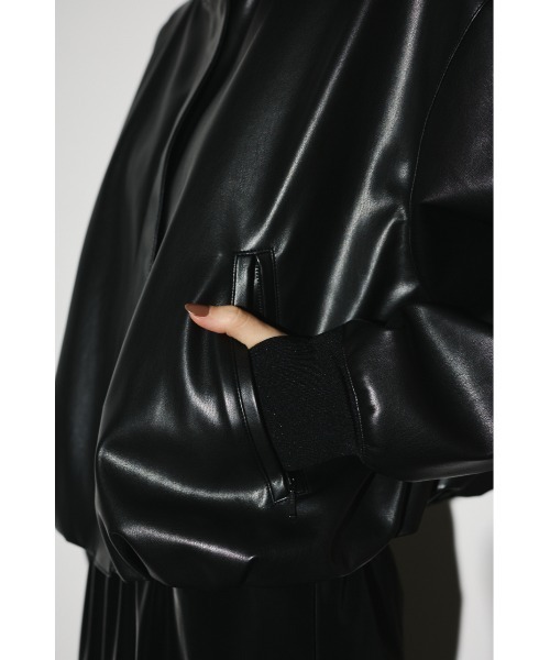 RIM.ARK（リムアーク）の「Synthetic leather short JK シンセティック