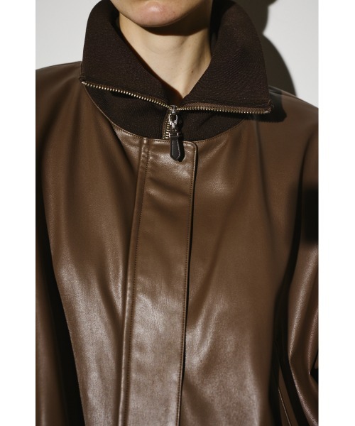 新品未使用　RIM.ARK リムアーク JK detail SH ブラウン RIM.ARK（リムアーク）の「JK detail SH（シャツ/ブラウス