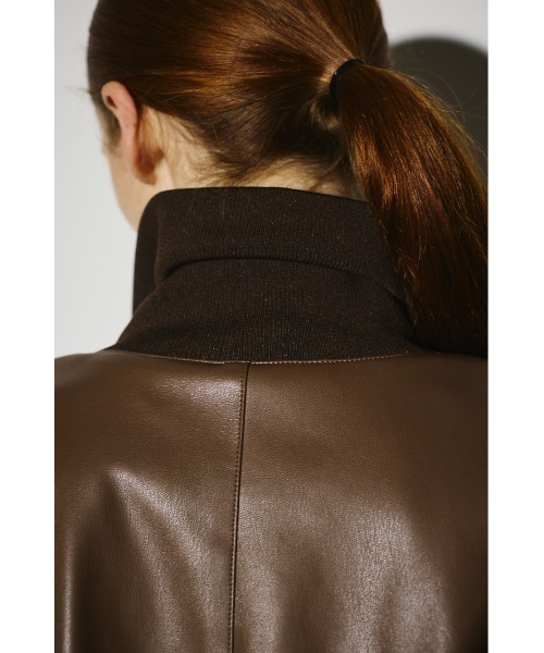 新品未使用　RIM.ARK リムアーク JK detail SH ブラウン RIM.ARK（リムアーク）の「JK detail SH（シャツ/ブラウス