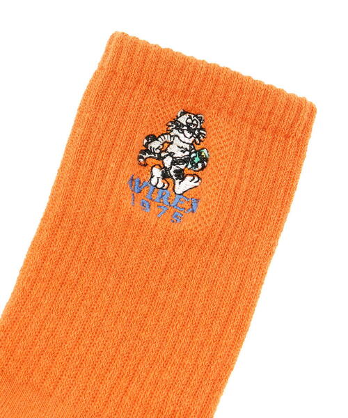 AVIREX（アヴィレックス）の「《直営店限定》TOM CAT 1975 SOX/トムキャット ソックス（ソックス/靴下・レディース・ホワイト/ブラック・F）」の4枚目の写真