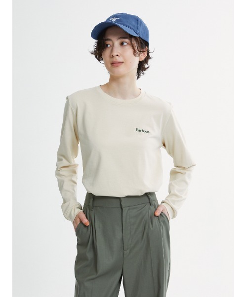 Barbour(バブアー)の「ワンポイント ロゴ ロングスリーブTシャツ"Japan Exclusive"(Tシャツ/カットソー・レディース・イエロー/グリーン/チャコールグレー/アイボリー・SMALL/MEDIUM)」の2枚目の写真