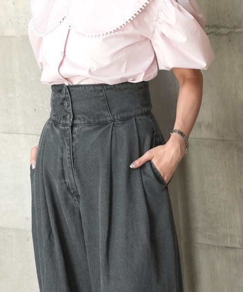 DONOBAN（ドノバン）の「スーパーハイウエストタックデニム（デニムパンツ・レディース・グレー/ネイビー・LONG/SHORT/MEDIUM）」の3枚目の写真