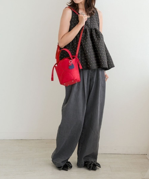 DONOBAN（ドノバン）の「スーパーハイウエストタックデニム（デニムパンツ・レディース・グレー/ネイビー・LONG/SHORT/MEDIUM）」の18枚目の写真