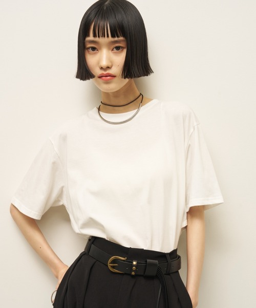 AIC.(エーアイシー)の「【再入荷】バックレイヤードフィットTシャツ(Tシャツ/カットソー・レディース・オフホワイト/ブラック/チャコールグレー/ブラウン・FREE)」の10枚目の写真