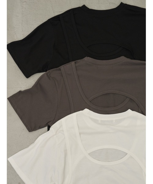 AIC.(エーアイシー)の「【再入荷】バックレイヤードフィットTシャツ(Tシャツ/カットソー・レディース・オフホワイト/ブラック/チャコールグレー/ブラウン・FREE)」の5枚目の写真