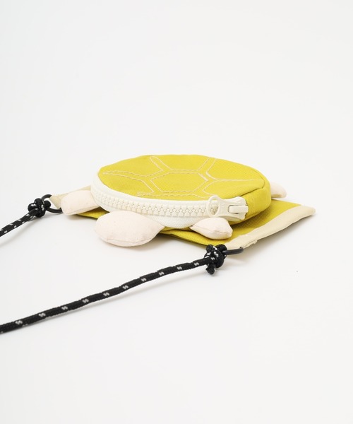 DAY OUT(デイアウト)の「【DAY OUT】TsURUSU/WELLCAME-2way mni wallet&drink holder(ショルダーバッグ・メンズ・ブラック/カーキ/ネイビー/イエロー・FREE)」の11枚目の写真