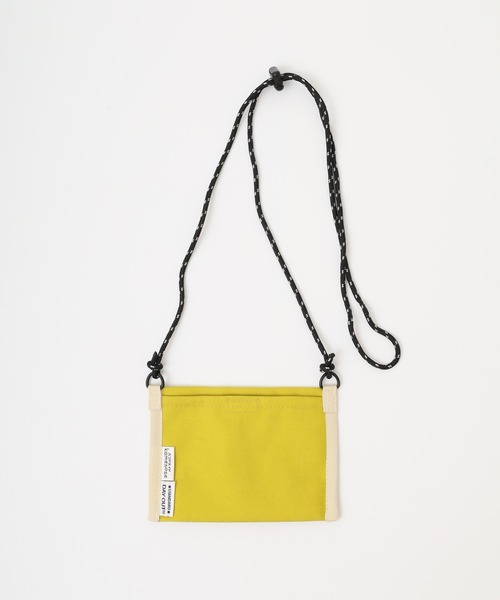 DAY OUT(デイアウト)の「【DAY OUT】TsURUSU/WELLCAME-2way mni wallet&drink holder(ショルダーバッグ・メンズ・ブラック/カーキ/ネイビー/イエロー・FREE)」の19枚目の写真
