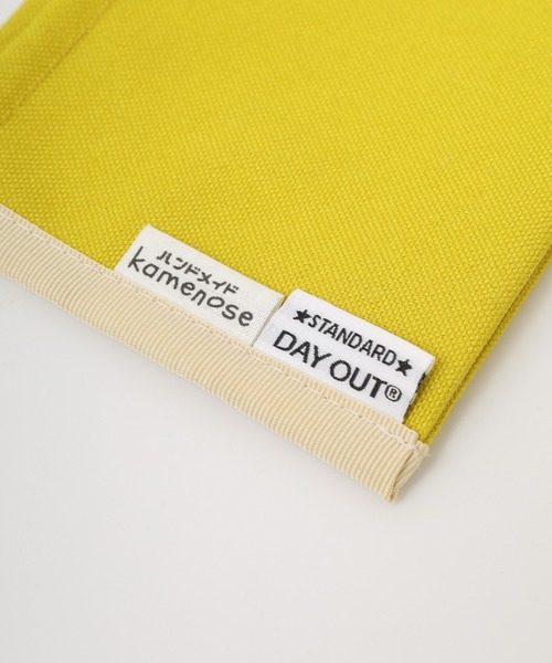 DAY OUT(デイアウト)の「【DAY OUT】TsURUSU/WELLCAME-2way mni wallet&drink holder(ショルダーバッグ・メンズ・ブラック/カーキ/ネイビー/イエロー・FREE)」の22枚目の写真