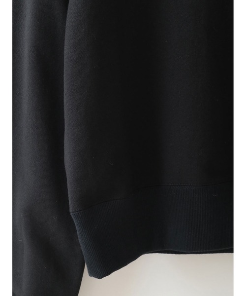 HER.（ハー）の「コンパクトスウェットプルオーバー（Tシャツ/カットソー・レディース・ブラック/オフホワイト・フリー）」の14枚目の写真