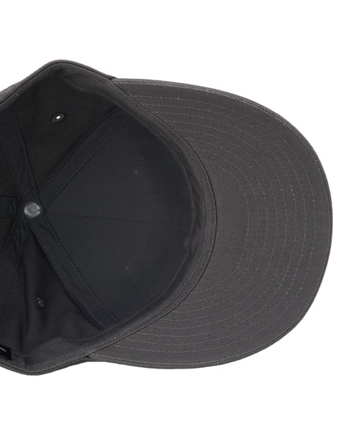 Quiksilver(クイックシルバー)の「QS LOGO LOW CURVE CA /クイックシルバーロゴ刺繍キャップ(帽子)(キャップ・メンズ・チャコールグレー/ベージュ/ブラック・FREE)」の13枚目の写真