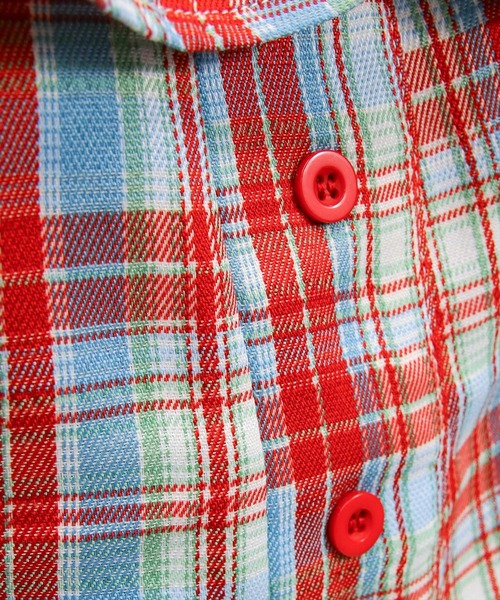 clear（クリア）の「チェック柄オフショル長袖ブラウス［韓国ファッション カジュアル］≪AW新作≫（シャツ/ブラウス・レディース・ブラウン/レッド/ネイビー・F）」の9枚目の写真