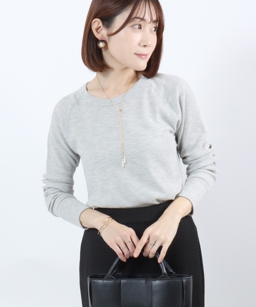 HANES（ヘインズ）の「Hanes（ヘインズ）ワッフルクルーネックロングスリーブTシャツ/パックT レディース（Tシャツ/カットソー・レディース・アイボリー/ネイビー/グレー・FREE）」の20枚目の写真