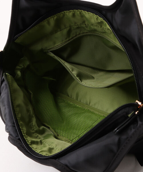 VASKA by moz(ヴェスカ バイ モズ)の「【VASKA by moz】ヴェスカ バイ モズ 軽撥水2WAYショルダートートバッグ VZPS02(トートバッグ・レディース・ブルー/ブラック/グリーン・ONE SIZE)」の6枚目の写真