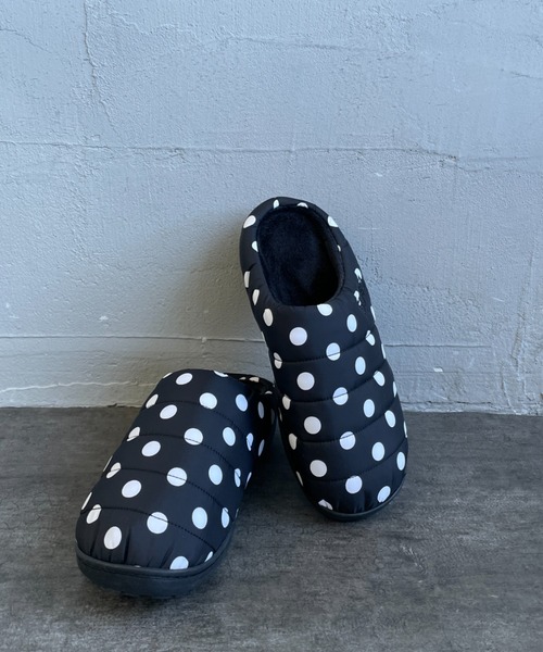 SUBU（スブ）の「[SUBU/スブ] SUBU PERMANENT COLOR ウィンターサンダル（サンダル・レディース・ダークグレー/ベージュ/ドット/シルバー/ブラック/カーキ・0/1/2/3）」の16枚目の写真