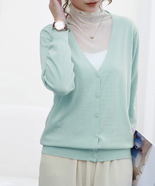 ONEP STAR（ワンピスター）の「選べる2タイプ！Vネック&ラウンドネックベーシックニットカーディガン（カーディガン/ボレロ・レディース・ベージュ/ネイビー/モカ/ブルー系その他/インディゴブルー/イエロー/ダークベージュ/ピンク/ブルー/ブラック系その他/ネイビー系/ワイン系/ダークグリーン/グレー/ブルーグリーン/ワイン/イエロー系その他/ピンク系その他/グレー系その他/ブラック/ライトブルー・FREE）」の13枚目の写真