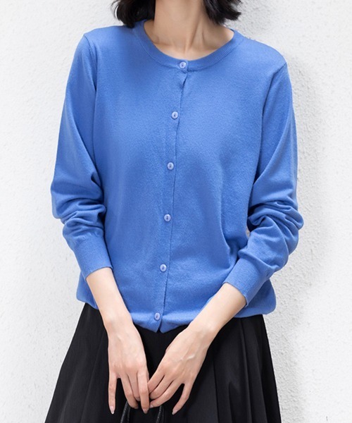 ONEP STAR（ワンピスター）の「選べる2タイプ！Vネック&ラウンドネックベーシックニットカーディガン（カーディガン/ボレロ・レディース・ベージュ/ネイビー/モカ/ブルー系その他/インディゴブルー/イエロー/ダークベージュ/ピンク/ブルー/ブラック系その他/ネイビー系/ワイン系/ダークグリーン/グレー/ブルーグリーン/ワイン/イエロー系その他/ピンク系その他/グレー系その他/ブラック/ライトブルー・FREE）」の11枚目の写真