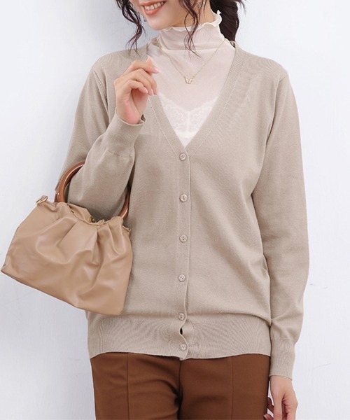 ONEP STAR（ワンピスター）の「選べる2タイプ！Vネック&ラウンドネックベーシックニットカーディガン（カーディガン/ボレロ・レディース・ベージュ/ネイビー/モカ/ブルー系その他/インディゴブルー/イエロー/ダークベージュ/ピンク/ブルー/ブラック系その他/ネイビー系/ワイン系/ダークグリーン/グレー/ブルーグリーン/ワイン/イエロー系その他/ピンク系その他/グレー系その他/ブラック/ライトブルー・FREE）」の7枚目の写真