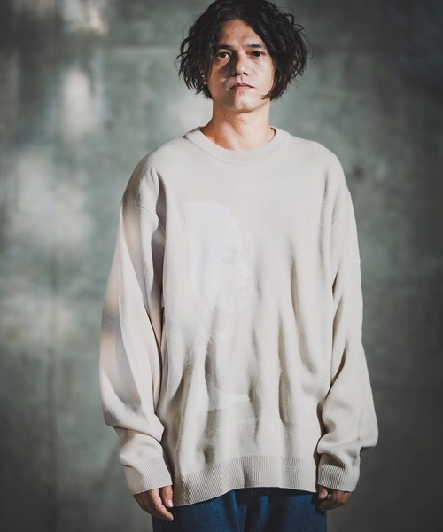 GLIMCLAP(グリムクラップ)の「mn3180-Jacquard Knit with Girl Motif ニット(192-039-gla-cf)(ニット/セーター・メンズ・ブラック/レッド/ミックスグレー/キナリ・S/M/L)」の21枚目の写真