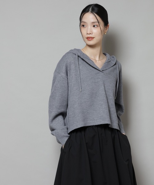 NANO universe（ナノユニバース）の「スキッパーフードニット（ニット/セーター・レディース・グレー/ベージュ/ネイビー・FREE）」の9枚目の写真