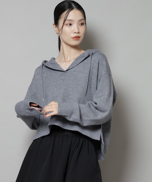 NANO universe（ナノユニバース）の「スキッパーフードニット（ニット/セーター・レディース・グレー/ベージュ/ネイビー・FREE）」の11枚目の写真