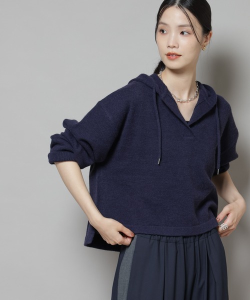 NANO universe（ナノユニバース）の「スキッパーフードニット（ニット/セーター・レディース・グレー/ベージュ/ネイビー・FREE）」の18枚目の写真