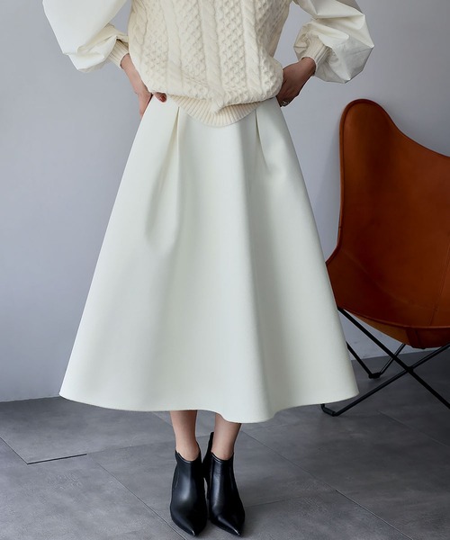 新品未使用‼️1~2日発送‼️ NEW ERA バンダナ柄 ホワイトスカート 2025AW】ボンディング タック フレアスカート（スカート）｜ELFRANK