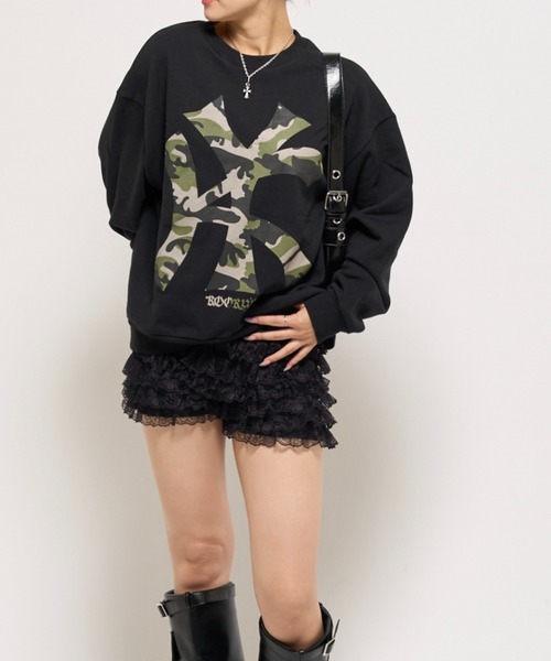 WHO'S WHO gallery（フーズフーギャラリー）の「KOOKYN KYビックプリントクルー（スウェット・レディース・アッシュグレー/ブラック/ネイビー/ホワイト系その他/ブルー系その他・SMALL/MEDIUM/LARGE）」の3枚目の写真